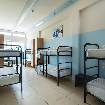 Eliopoli Beach Hostel & Restaurant Тиррения Экстерьер фото