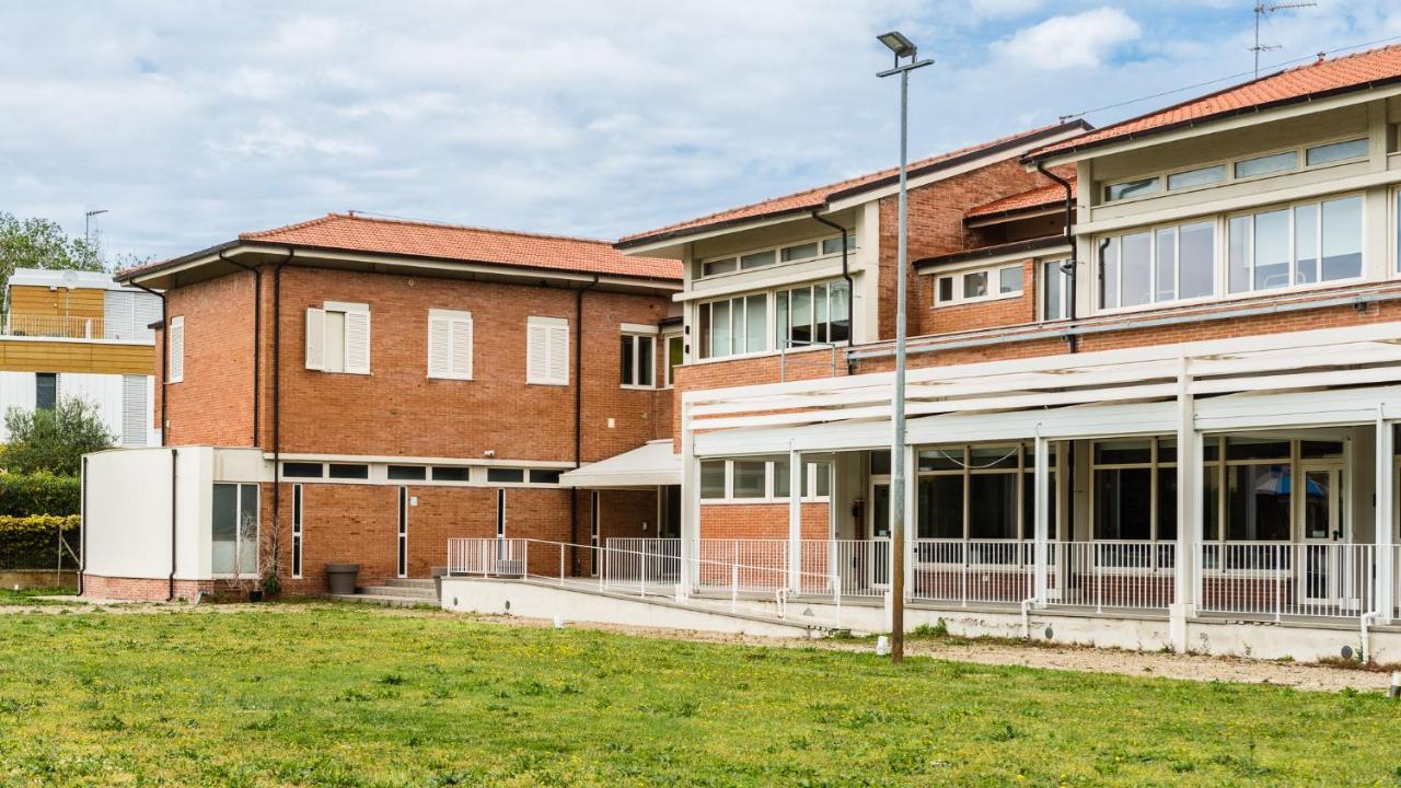 Eliopoli Beach Hostel & Restaurant Тиррения Экстерьер фото