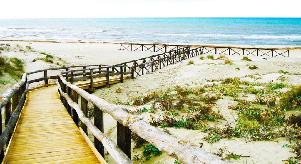 Eliopoli Beach Hostel & Restaurant Тиррения Экстерьер фото